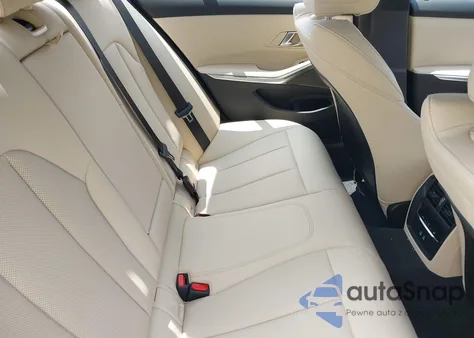 2025 BMW 3 Series 330I xDrive из США, поврежденный, VIN 3MW89CW00S8F19623